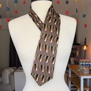 Stylish Brown Geometric Men's Tie
